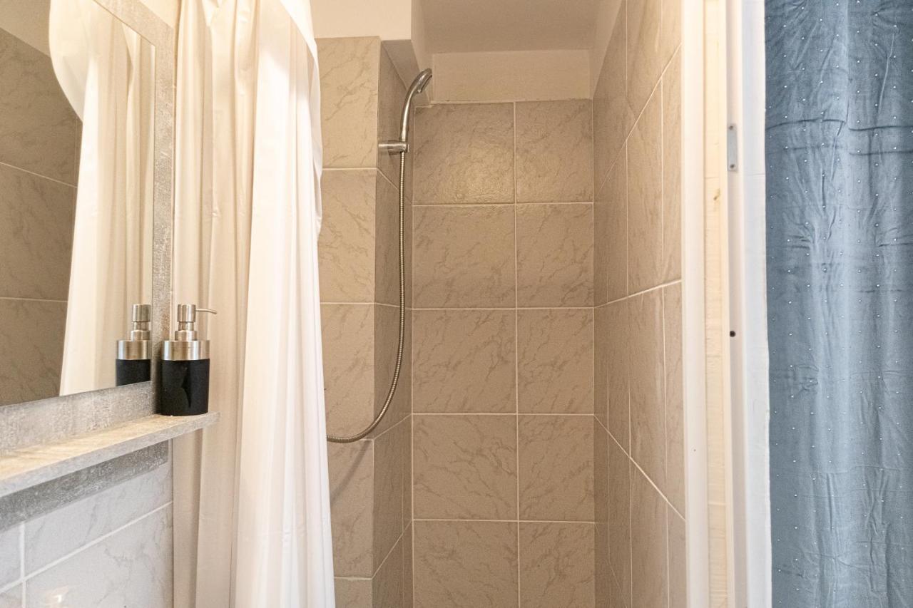 3 Standard Rooms Near Hauptbahnhof ウィーン エクステリア 写真