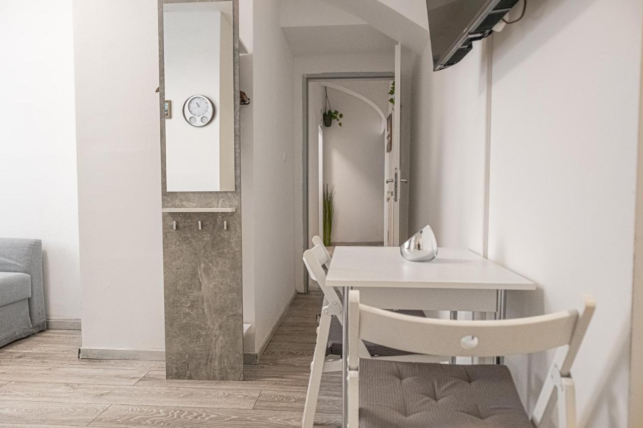 3 Standard Rooms Near Hauptbahnhof ウィーン エクステリア 写真