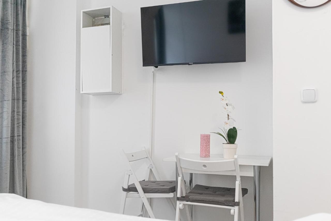 3 Standard Rooms Near Hauptbahnhof ウィーン エクステリア 写真