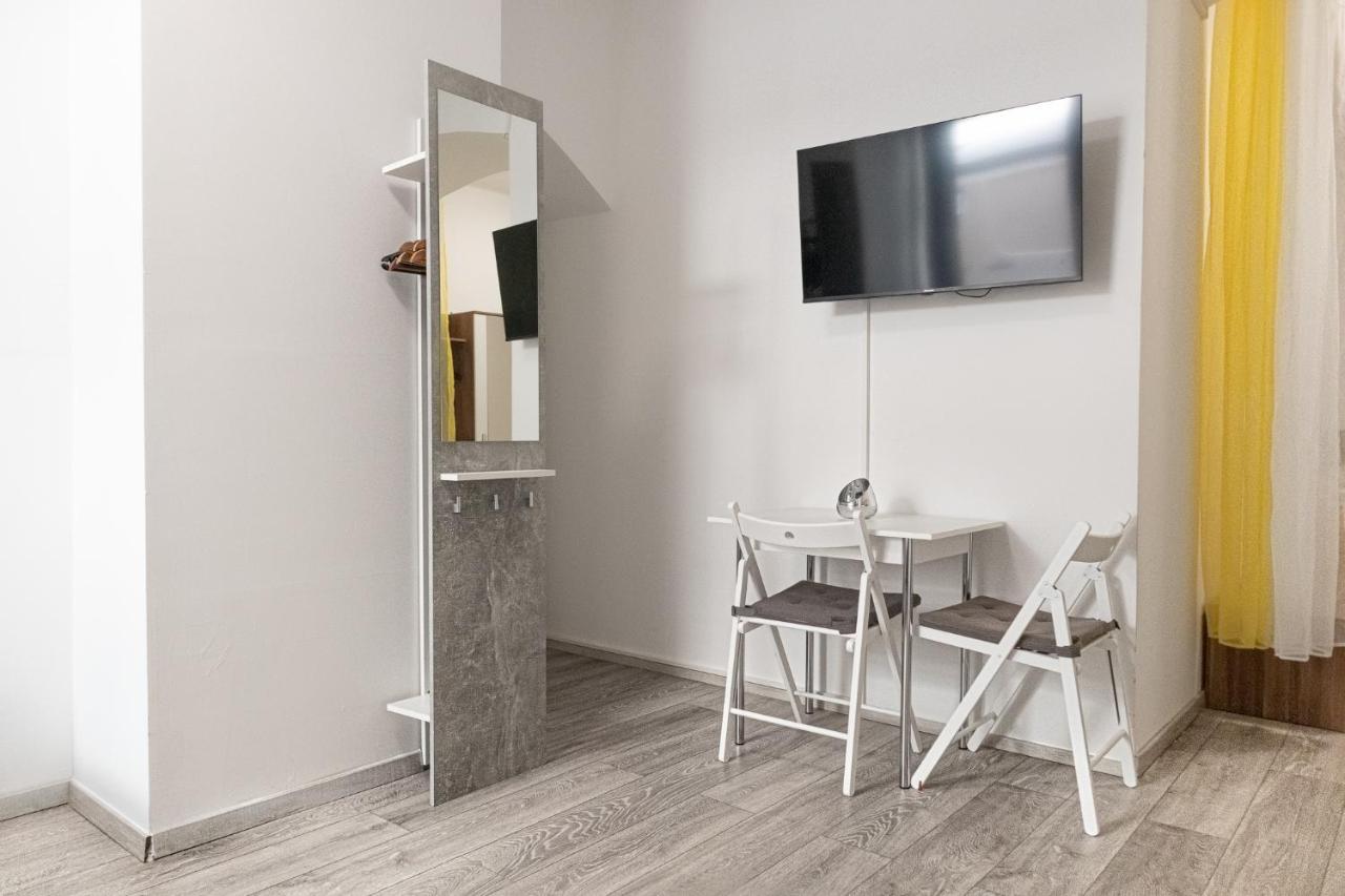 3 Standard Rooms Near Hauptbahnhof ウィーン エクステリア 写真