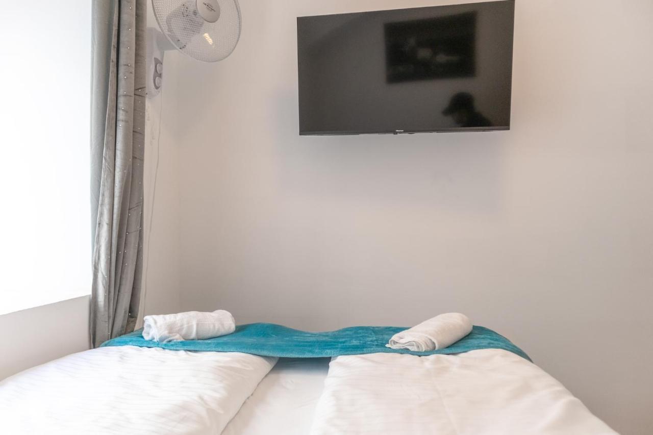 3 Standard Rooms Near Hauptbahnhof ウィーン エクステリア 写真